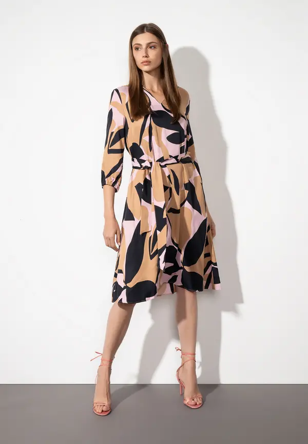 More & More Satinprint Kleid